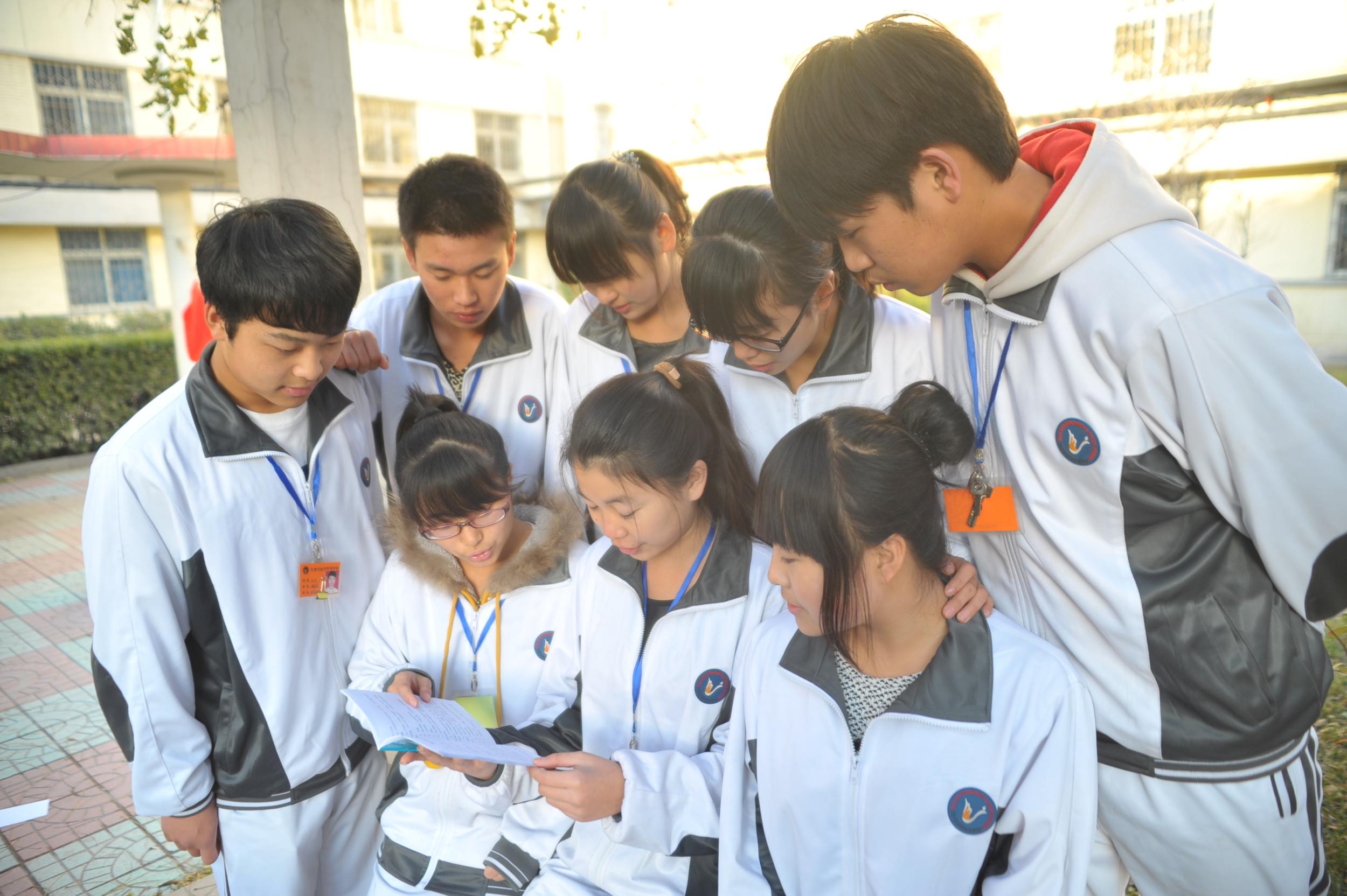 精彩纷呈的学生社团活动(图3) 精彩纷呈的学生社团活动(图3)