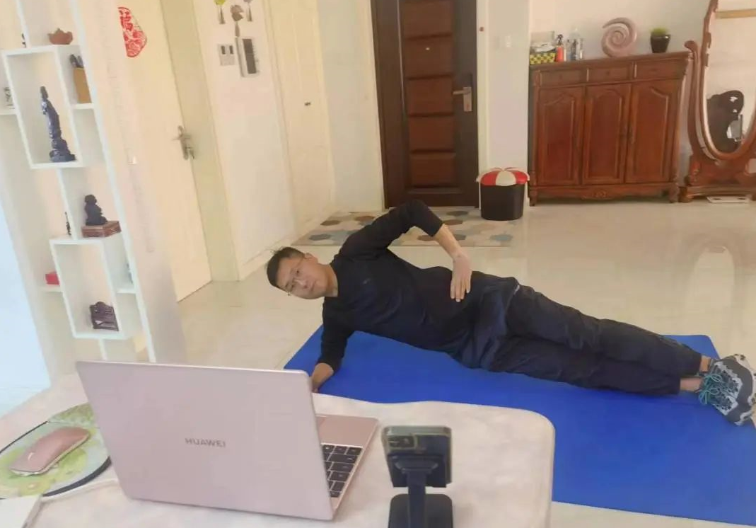 五育并举 体育筑基——学校高质量开展线上体育教学活动(图1) 五育并举 体育筑基——学校高质量开展线上体育教学活动(图1)