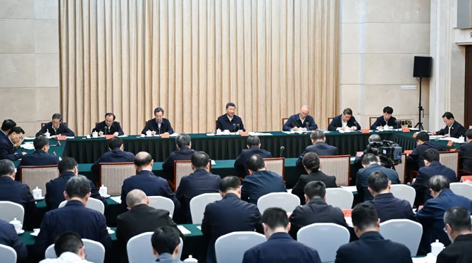 习近平主持召开全面推动黄河流域生态保护和高质量发展座谈会强调 以进一步全面深化改革为动力 开创黄河流域生态保护和高质量发展新局面(图2)